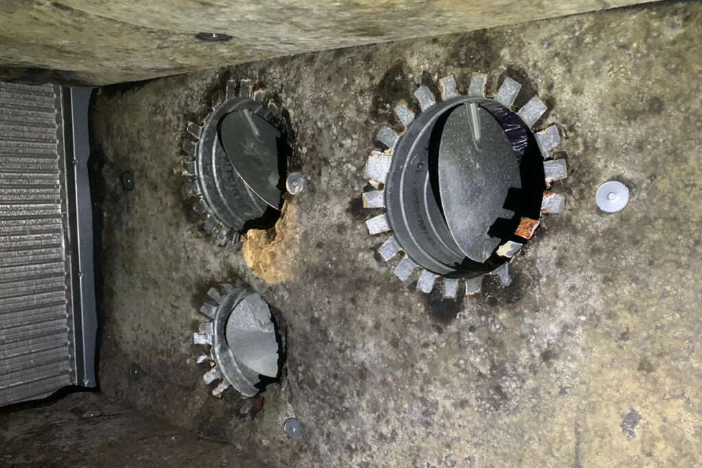 mold in vent